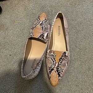 Just Fab ballet flats